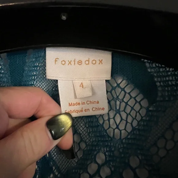 foxiedox Teal Lace Dress with V-Neck - Picture 2 of 5